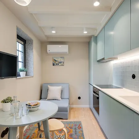 Figueiroa Four By Da'home Vila *