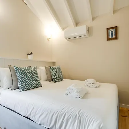 Vila Figueiroa Four By Da'home *