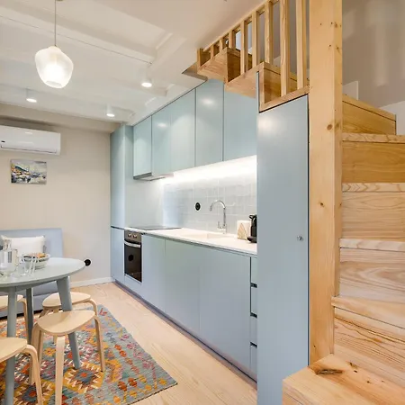 Figueiroa Four By Da'home