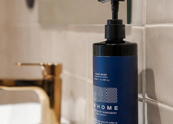 Willa Figueiroa Four By Da'home