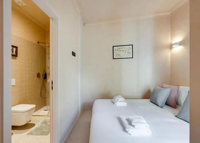 Figueiroa Four By Da'home *