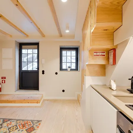 Figueiroa Four By Da'home