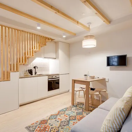 Figueiroa Four By Da'home